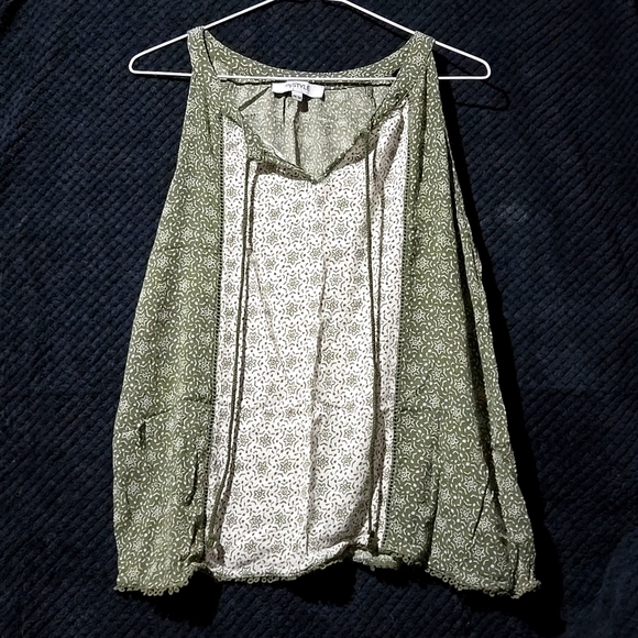 Summer tank - Picture 1 of 2